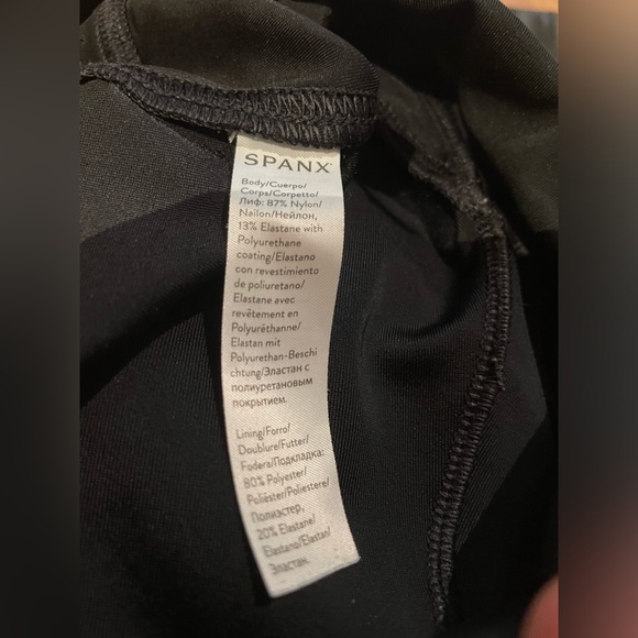 Spanx Faux Leather Leggings size XL Petite - Picture 5 of 9